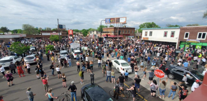 'It's Real Ugly': Protesters Clash With Minneapolis Police After George Floyd's Death | CBS News