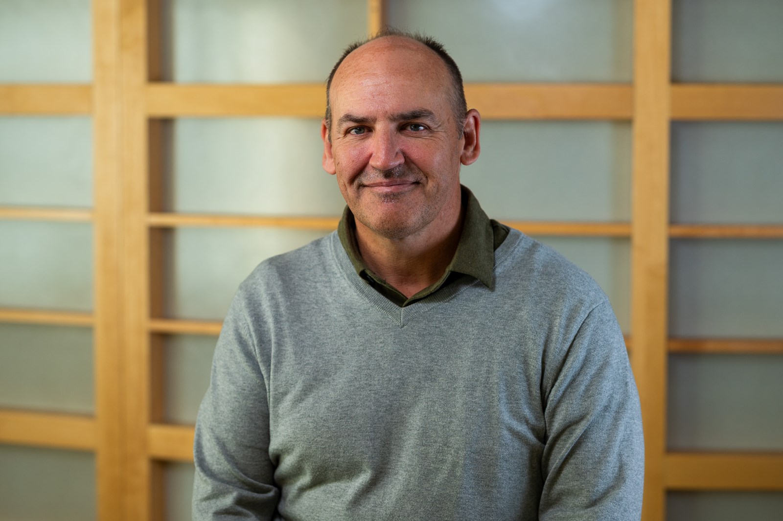 Directeur: Dave Charney