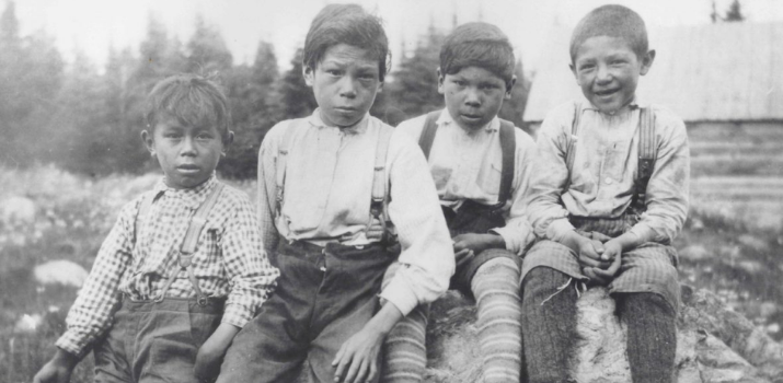 Epidemics and resilience