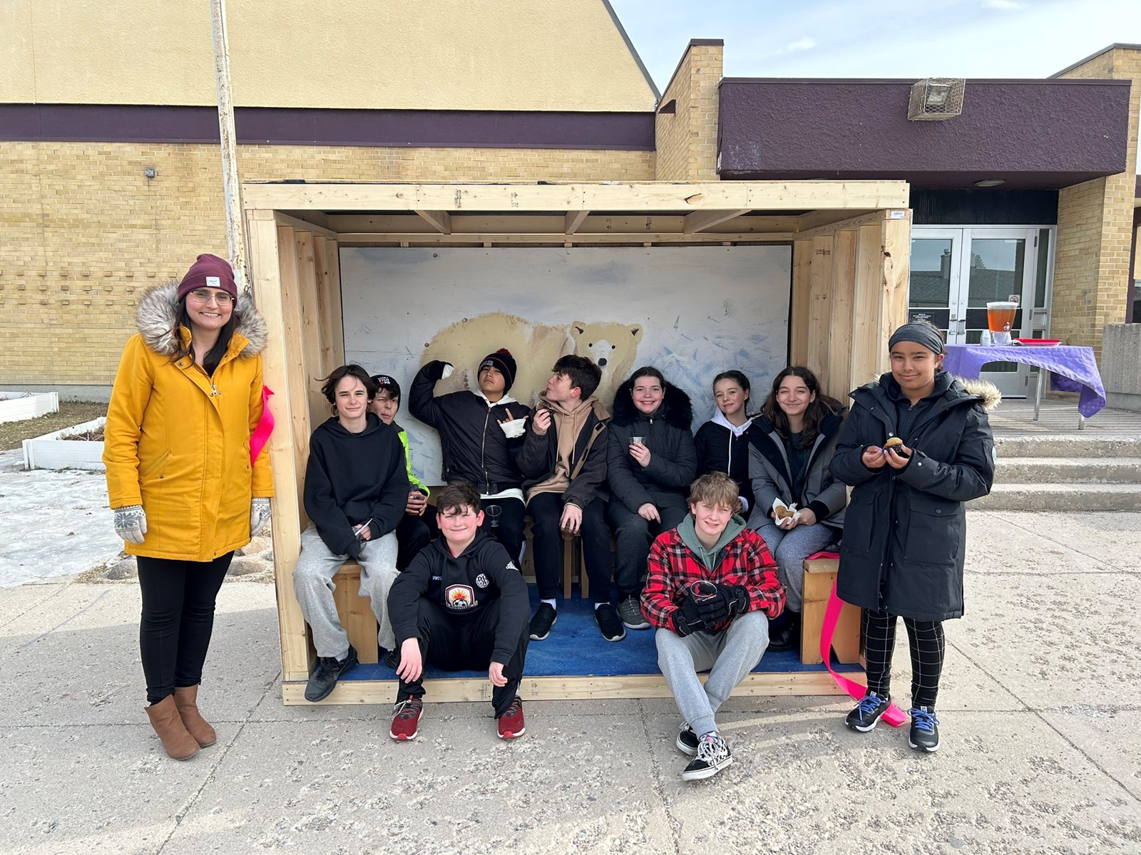 Mme Gagné & the Grade 8 students in the warming hut