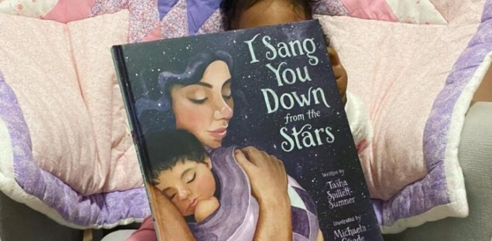 Manitoba author's picture book about motherhood, Indigenous tradition makes New York Times bestsellers list | CBC News