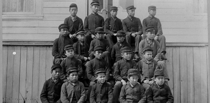 Pensionnats autochtones au Canada