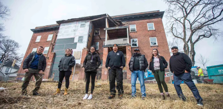 Rising from the ruins | Winnipeg Free Press