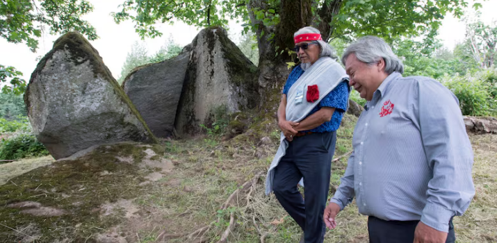 Stó:lō First Nation eyes claim over Lightning Rock site in path of Trans Mountain | CBC News