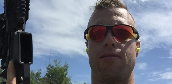 Un policier autochtone bafoué | Radio-Canada